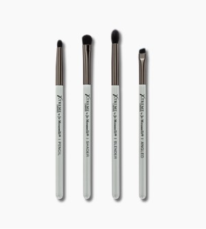 Eye Essential Brush Set Thumbnail 1